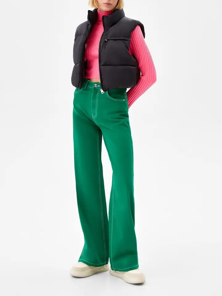Cropped Puffer Vest - Image 2
